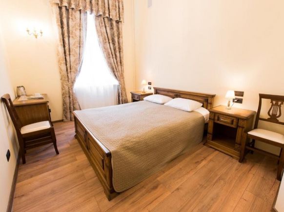 Фотография номера мини отеля Дом Чайковского