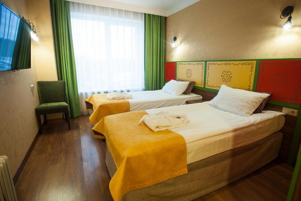 Двухместный (Стандартный двухместный номер с 1 кроватью или 2 отдельными кроватями) отеля Комендантская Дача, Санкт-Петербург