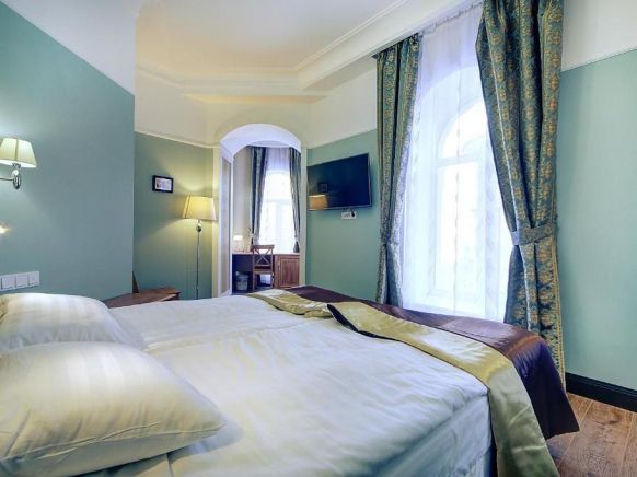 Фотография номера гостиницы Петербургская Элегия