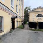 Парковка во дворе, Отель Laika Юсуповский сад
