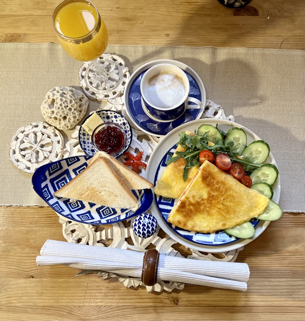 Континентальный завтрак, Апартаменты Булгаков