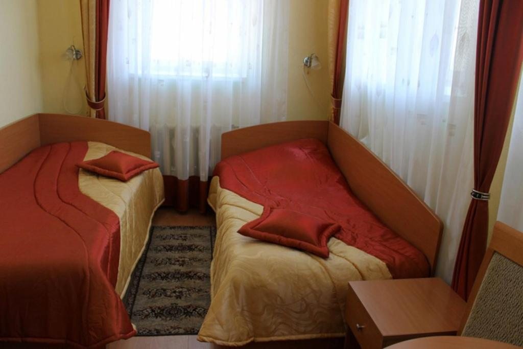 Двухместный (Двухместный номер с 2 отдельными кроватями) отеля Павлинка, Щучин