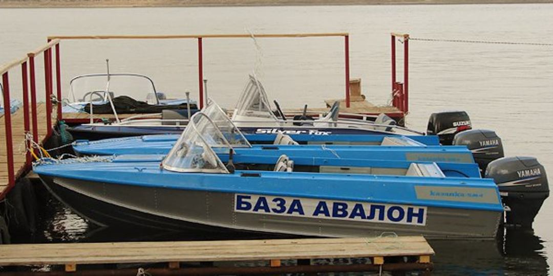 Аренда лодок и катеров для рыбалки, База отдыха Авалон