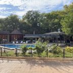 4-местный Комфорт плюс с видом на бассейн