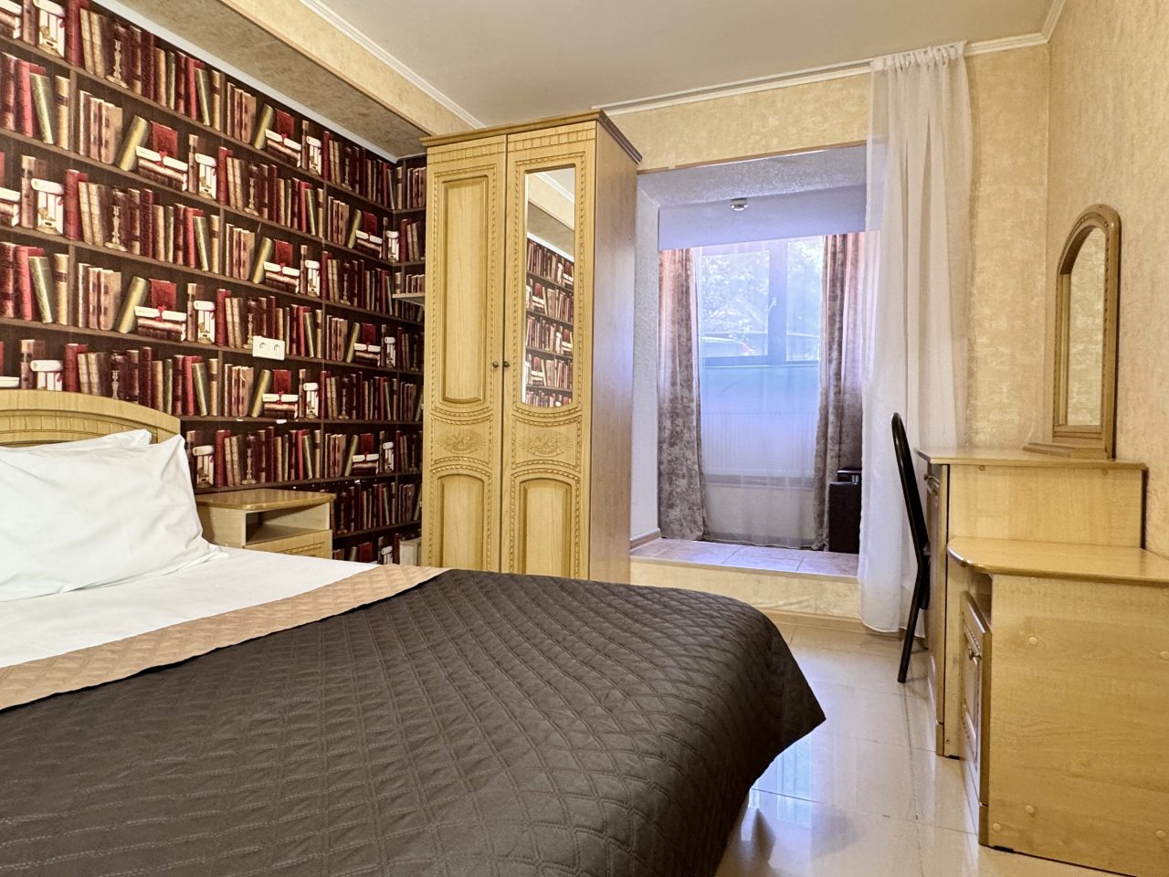 3-местный Стандарт плюс (цоколь)