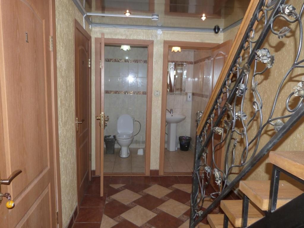 Одноместный (Одноместный номер с общим душем и туалетом) отеля Сытый Путник, Смольница