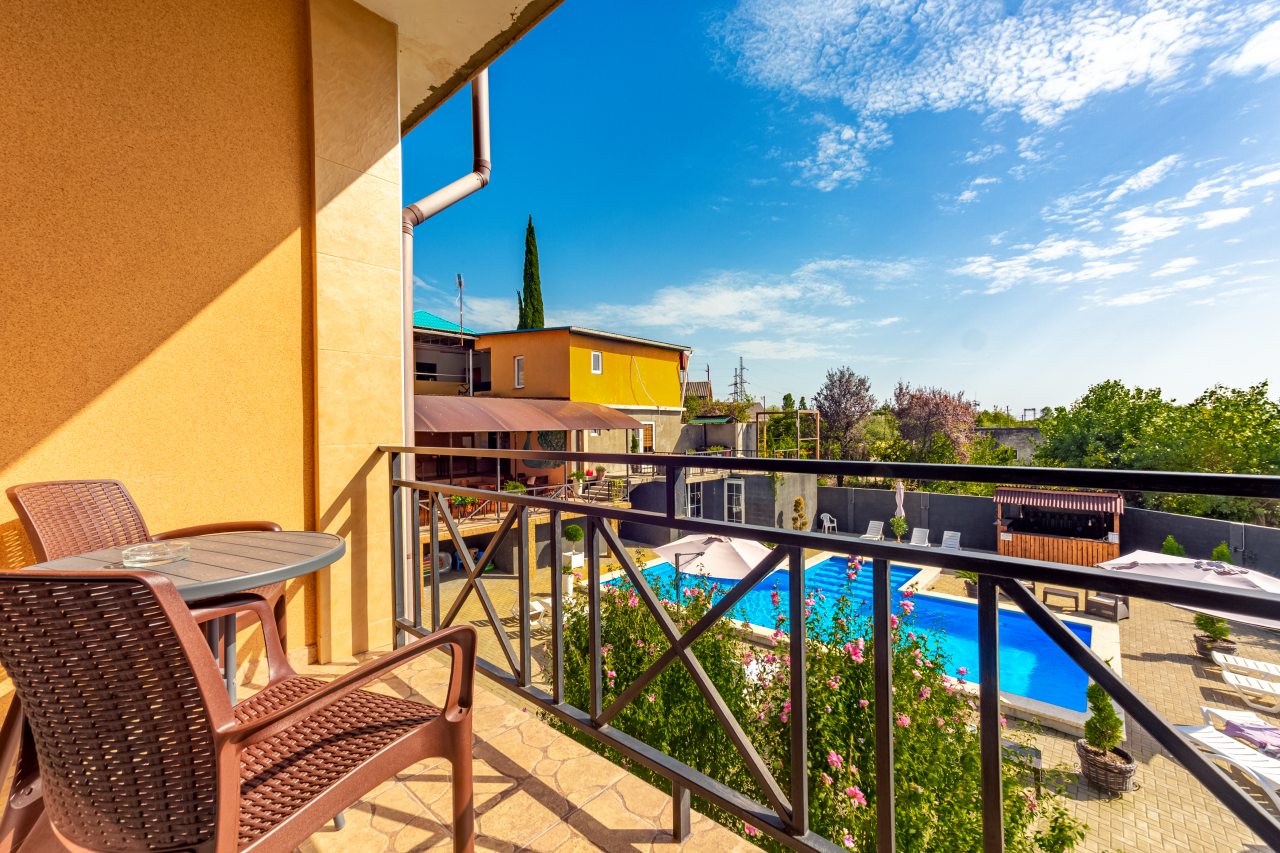 De Luxe (На 2 этаже), Отель Eco Life