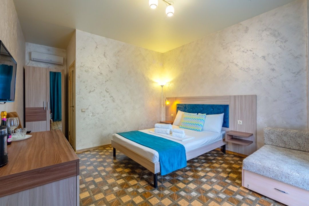 De Luxe (На 1 этаже), Отель Eco Life