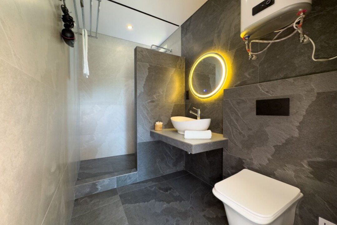 Апартаменты (Однокомнатный Люкс Апарт с террасой), Отель Eco Life