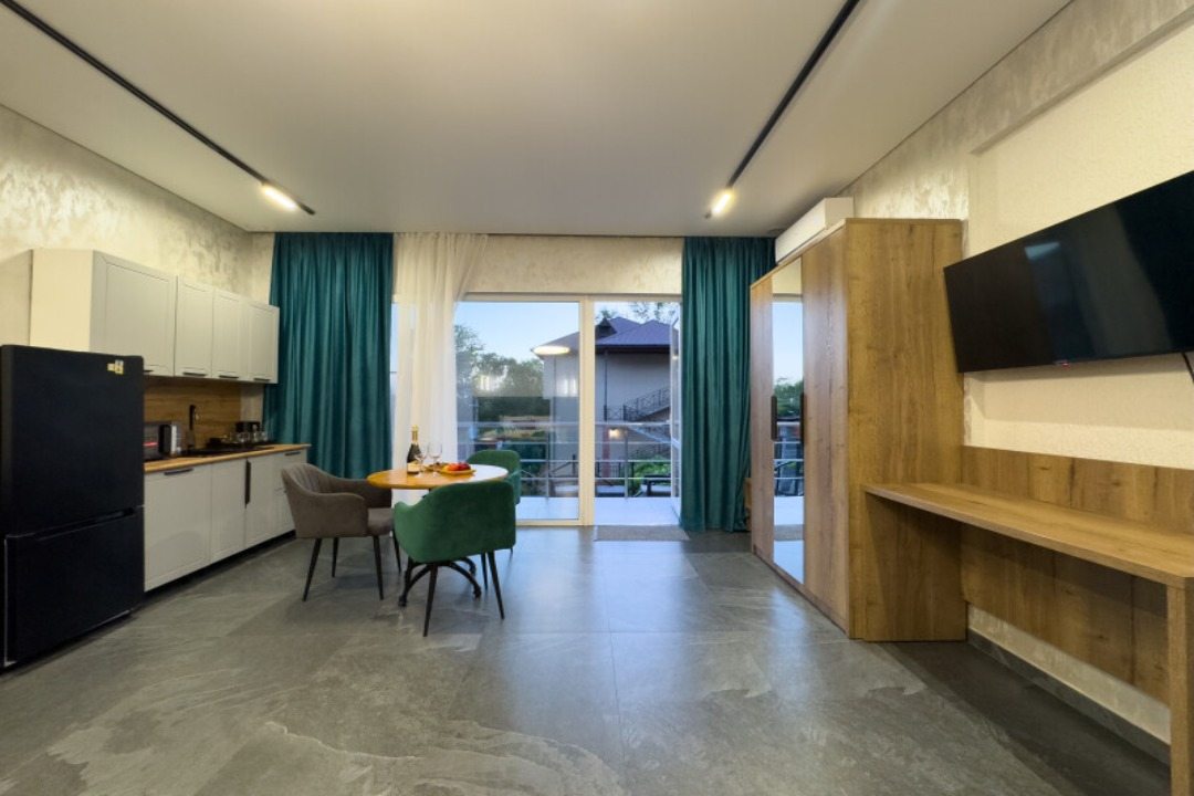 Апартаменты (Однокомнатный Люкс Апарт с террасой), Отель Eco Life