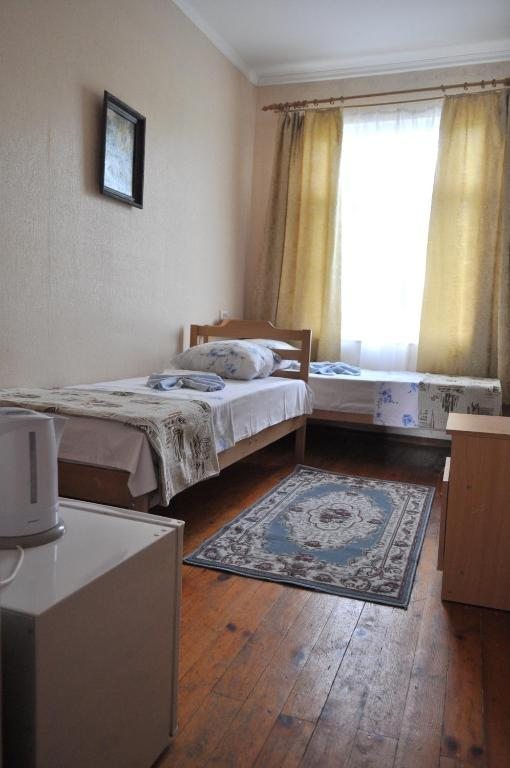 Двухместный (Двухместный номер с 2 отдельными кроватями и собственной ванной комнатой) гостевого дома Псыртсха, Новый Афон