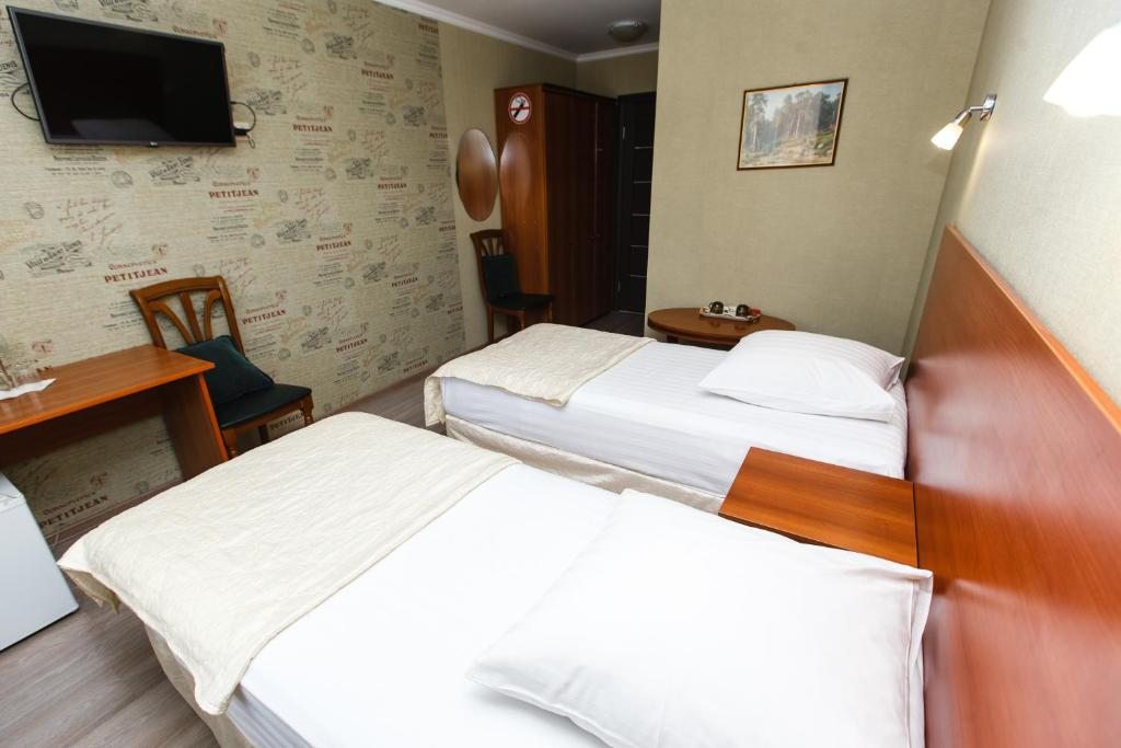 Двухместный (Стандартный с двумя кроватями) отеля Мой Город на Димитрова, Самара