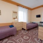 Трехместный (С общей ванной комнатой и мини-кухней), Отель LeoHotels Znamenskaya