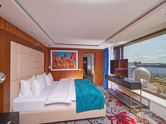 Фотография номера гостиницы Санкт-Петербург