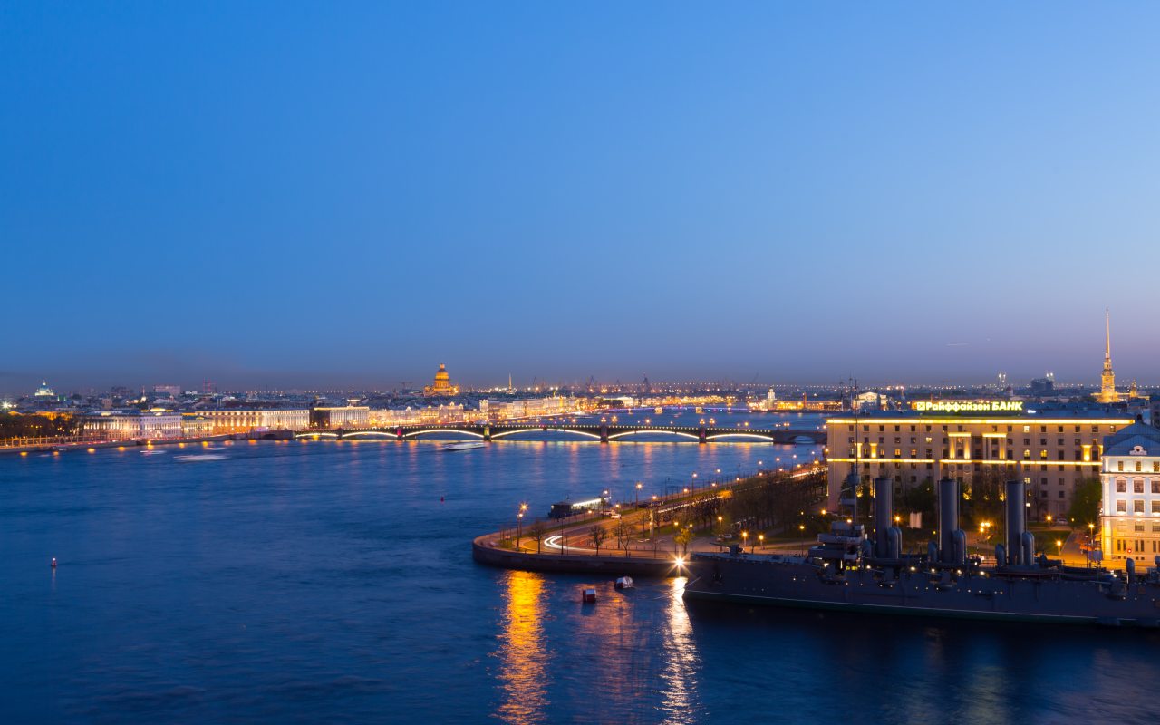 Вид на реку, Отель Санкт-Петербург
