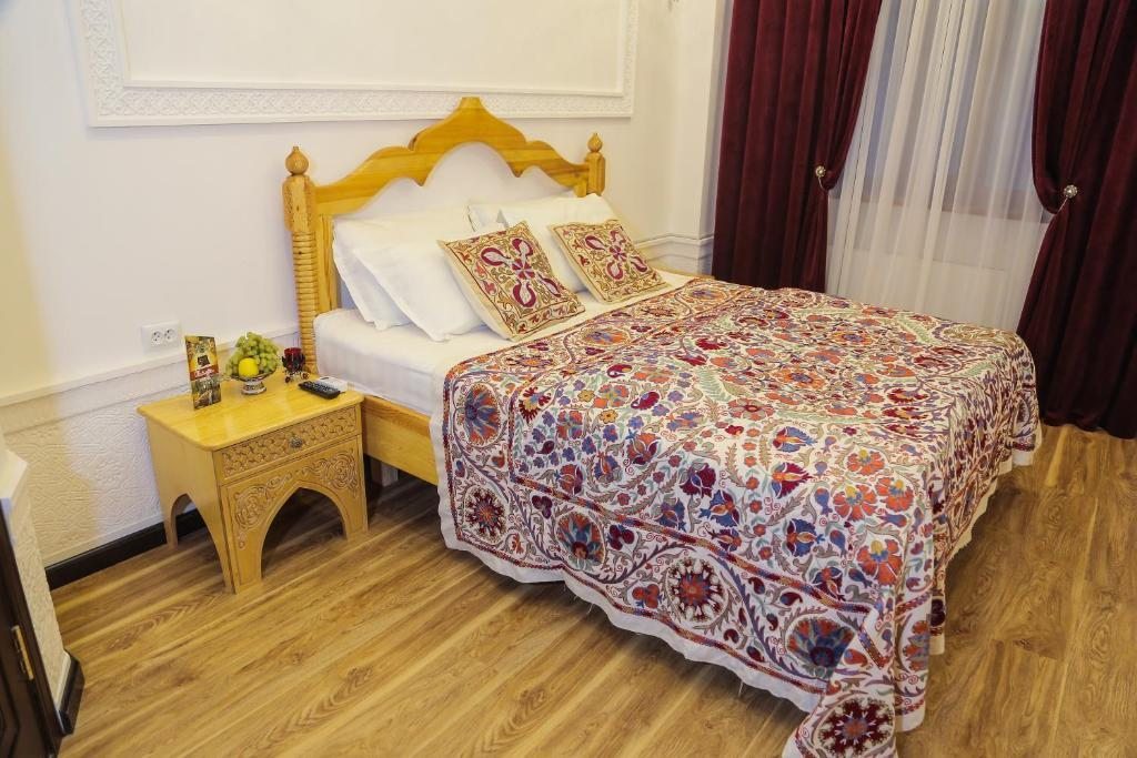Двухместный (Двухместный номер Делюкс с 1 кроватью) отеля Хурджин, Бухара