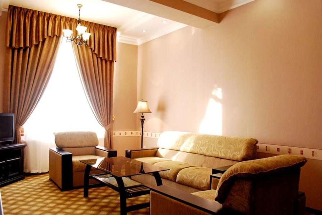 Сьюит (Люкс) отеля Jahon Palace, Самарканд