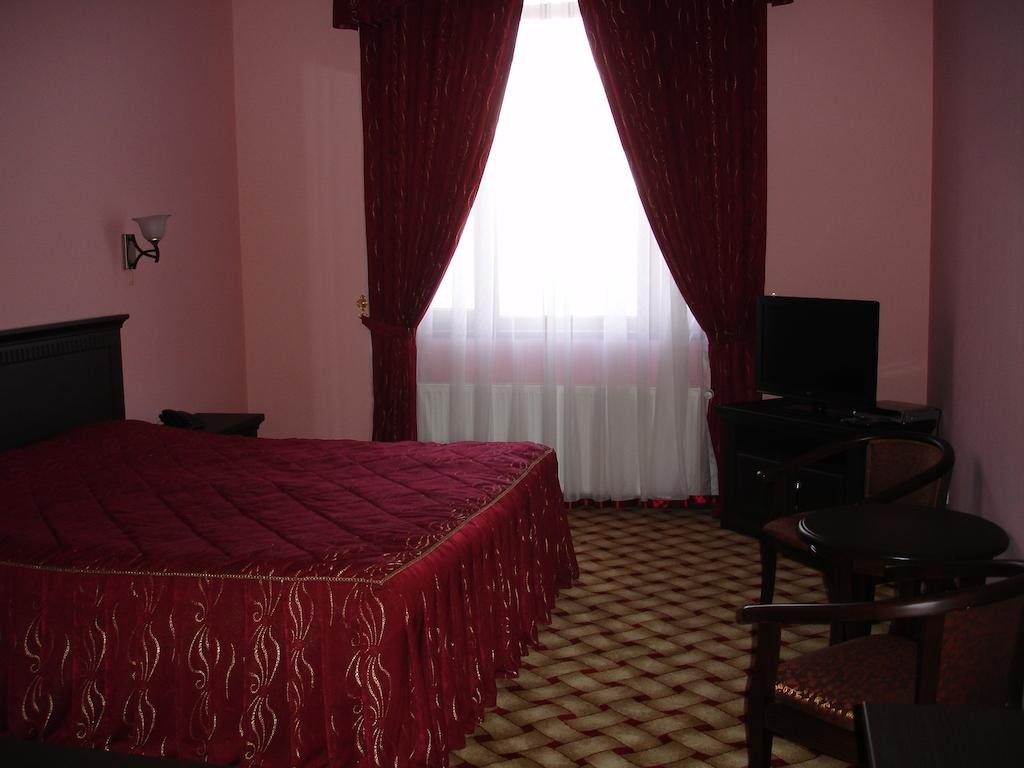 Двухместный (Стандартный двухместный номер с 1 кроватью) отеля Jahon Palace, Самарканд