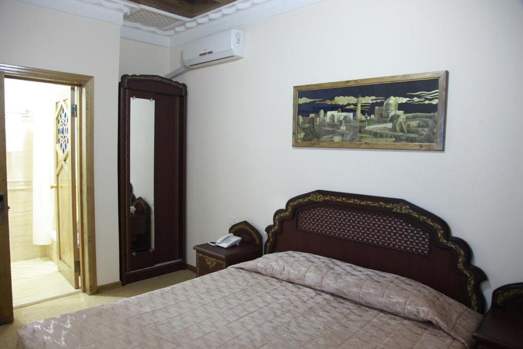 Двухместный (Стандартный двухместный номер с 1 кроватью) отеля Kukaldosh, Бухара