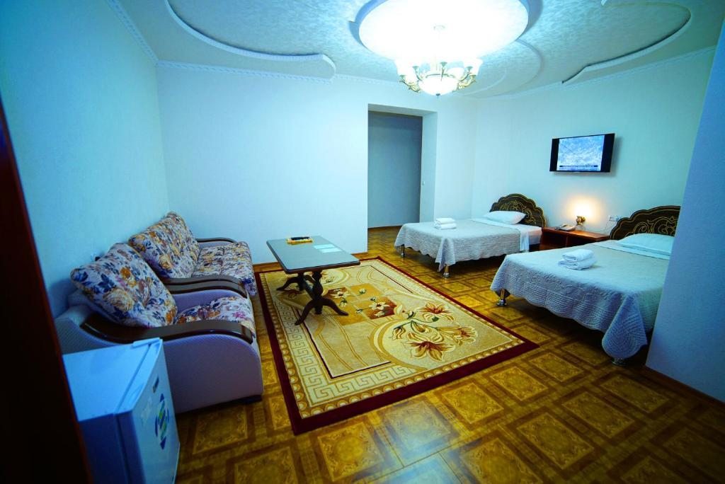 Двухместный (Двухместный номер Делюкс с 2 отдельными кроватями) отеля Зилол Бахт, Самарканд