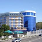 Здание отеля Кристалл де Люкс, Лермонтово