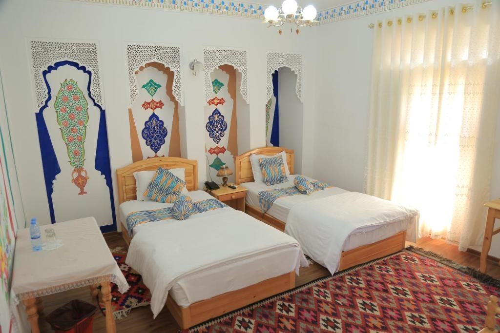 Двухместный (Двухместный номер с 2 отдельными кроватями) отеля Rustam & Zukhra, Бухара