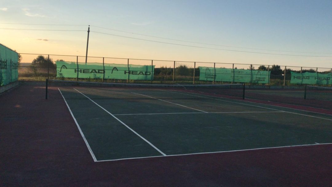 Теннисный корт, База отдыха Спорт