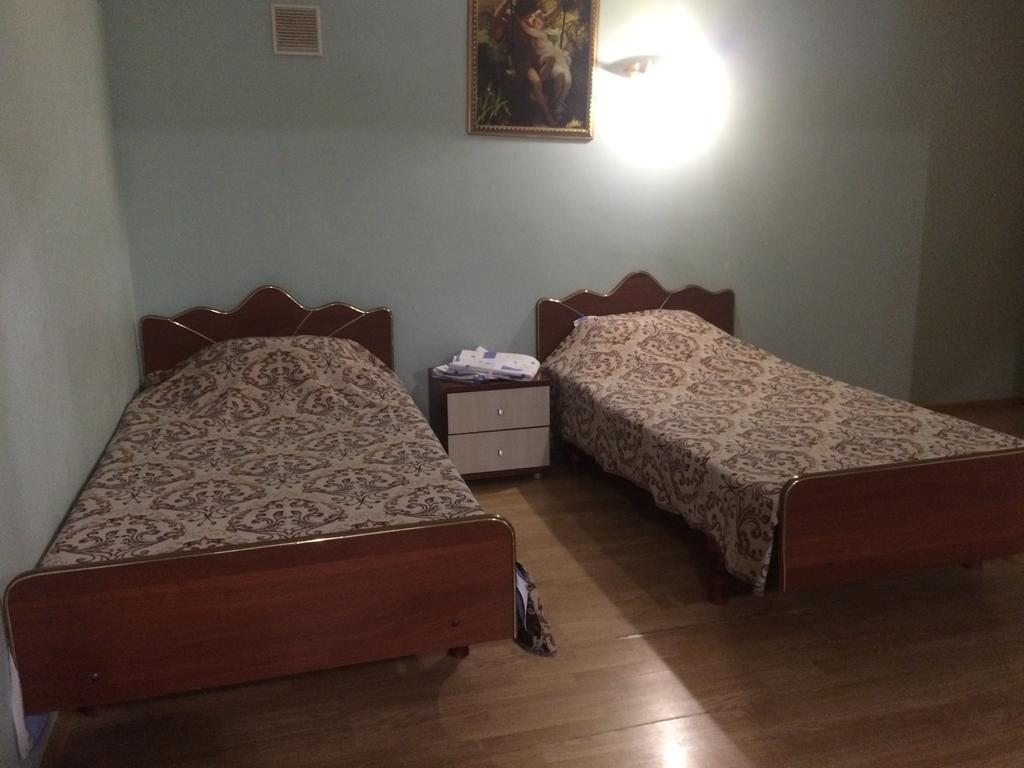 Двухместный (Двухместный номер с 1 кроватью или 2 отдельными кроватями) мини-гостиницы Корона, Моздок