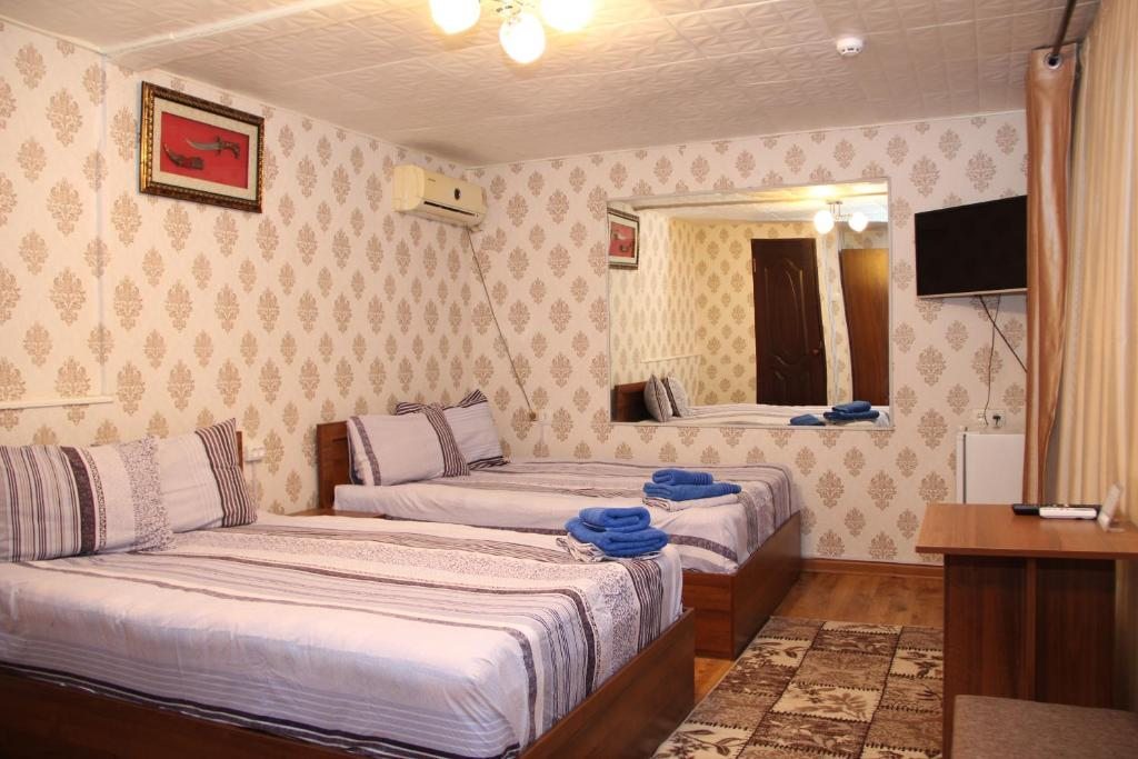 Двухместный (Бюджетный двухместный номер с 1 кроватью) отеля Гости Анвара, Ташкент