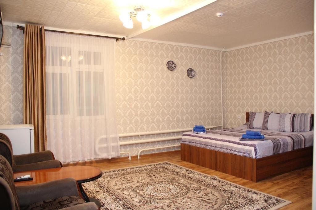 Двухместный (Номер с кроватью размера «king-size») отеля Гости Анвара, Ташкент