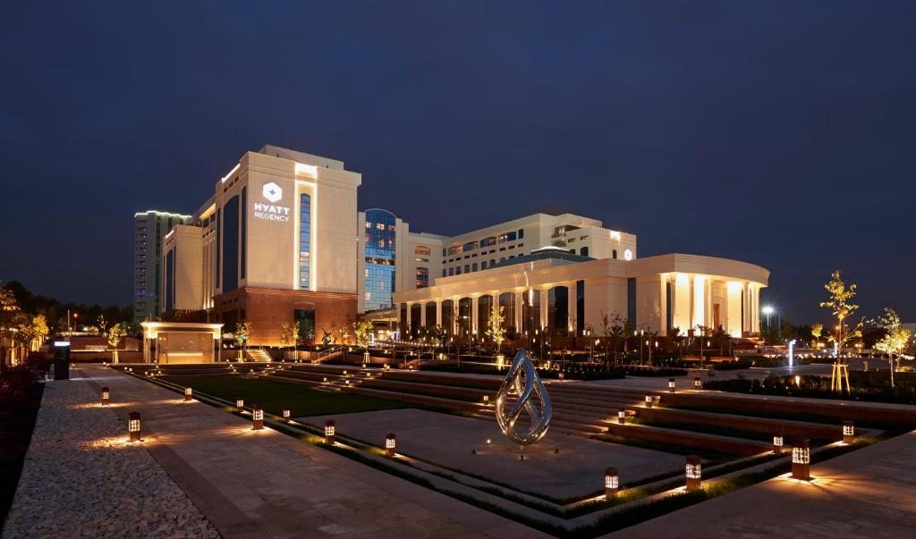Отель Hyatt Regency Tashkent, Ташкент