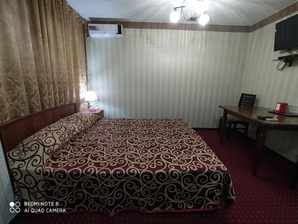 Двухместный (Двухместный номер с 2 отдельными кроватями и душем) отеля Silver, Ташкент