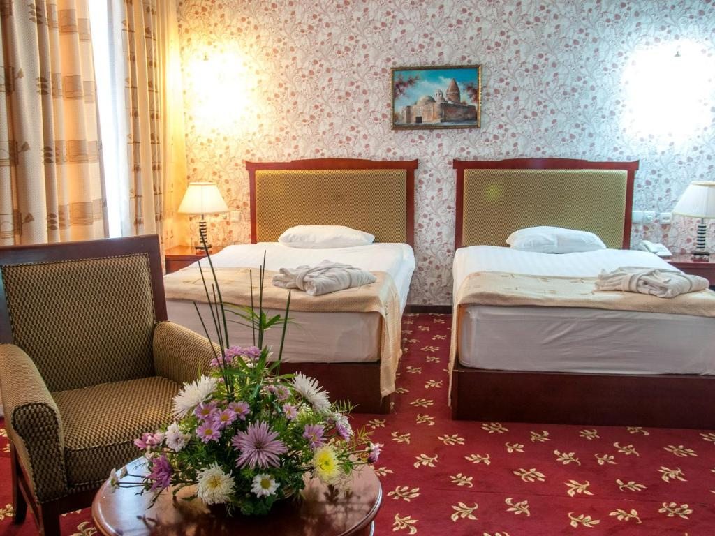 Двухместный (Двухместный номер «Премиум» с 2 отдельными кроватями) отеля Золотая Долина, Ташкент
