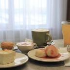 Упакованные ланчи, Меблированные комнаты Соната на Маяковского
