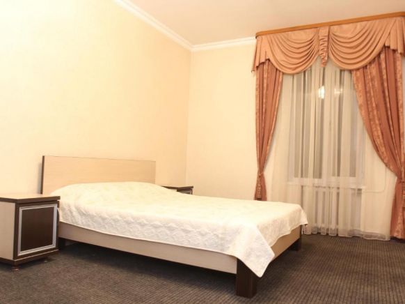 Гостиница Зама