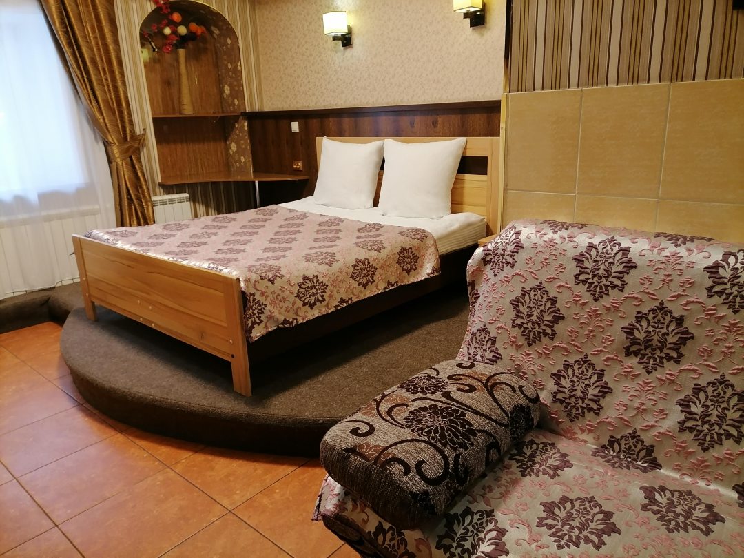 Двухместный (Улучшенный стандарт (dbl)) отеля Хуторок, Улан-Удэ