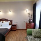 Люкс, Отель Хуторок