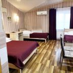 Трёхместный и более (Комфорт 3-х местный (ГД 12)), Отель Хуторок