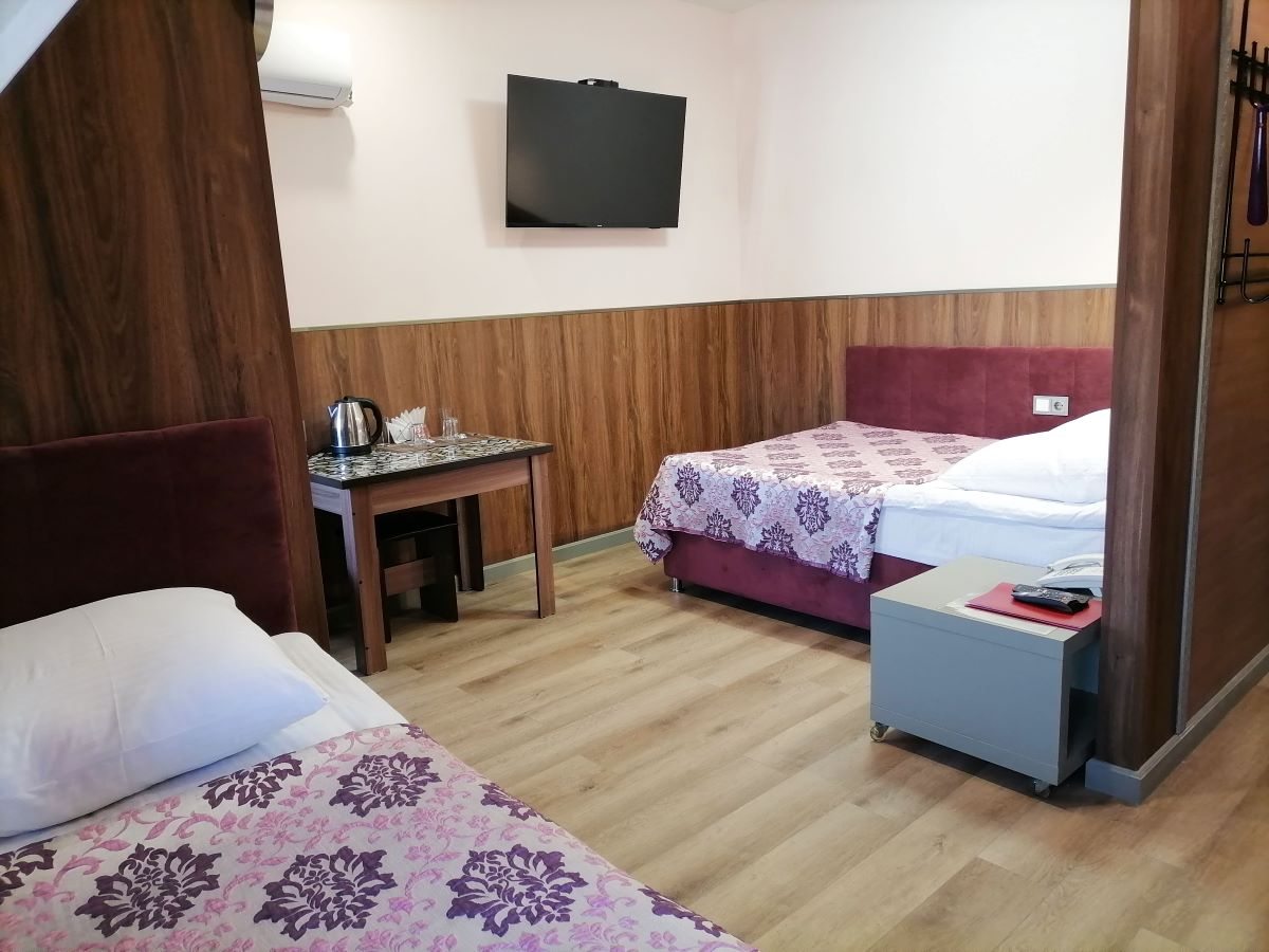 Четырехместный (Ул. Стандарт 2-х местный (Х 12)), Отель Хуторок