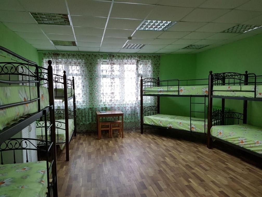 Номер (Односпальная кровать в общем номере с 10 кроватями) хостела 888, Новосибирск