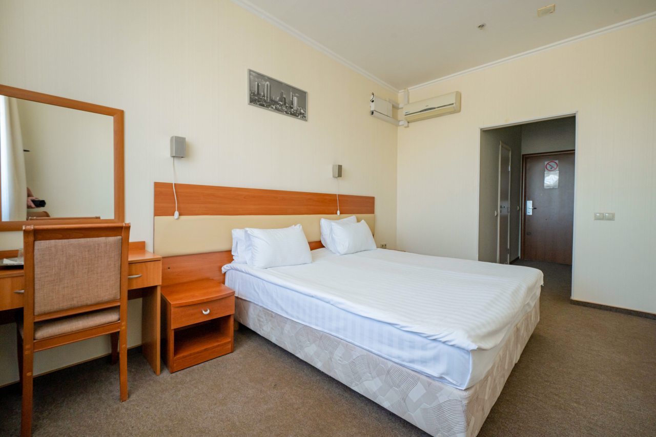 Двухместный (Стандарт с двуспальной кроватью), Гостиница Митино