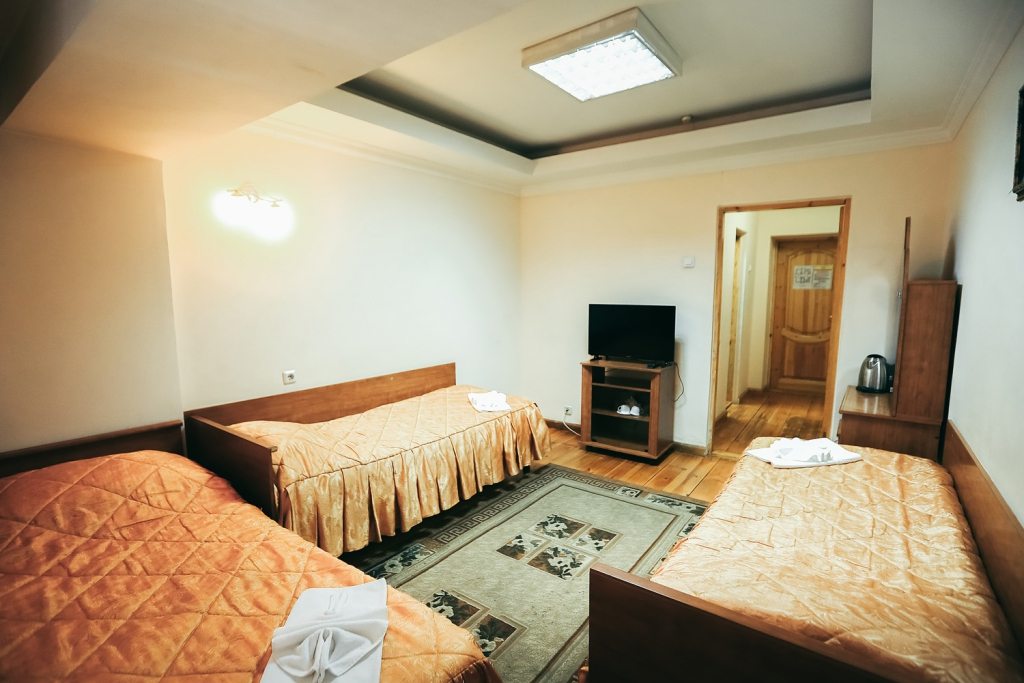 Трехместный (Койко-место в общем номере) гостиницы Галас, Улан-Удэ