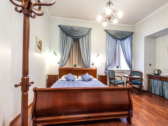 Фотография номера гостиницы Времена Года