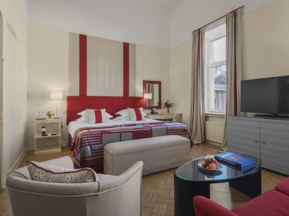 Фотография номера гостиницы Англетер