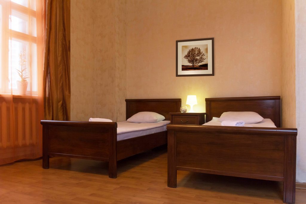 Двухместный (Эконом, С двумя раздельными кроватями) отеля Ретро-отель Street Flash, Москва