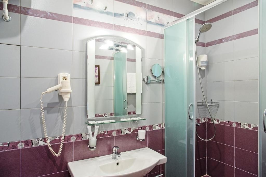 Ванная комната в гостинице Золотой Колос, Москва. Гостиница Золотой Колос