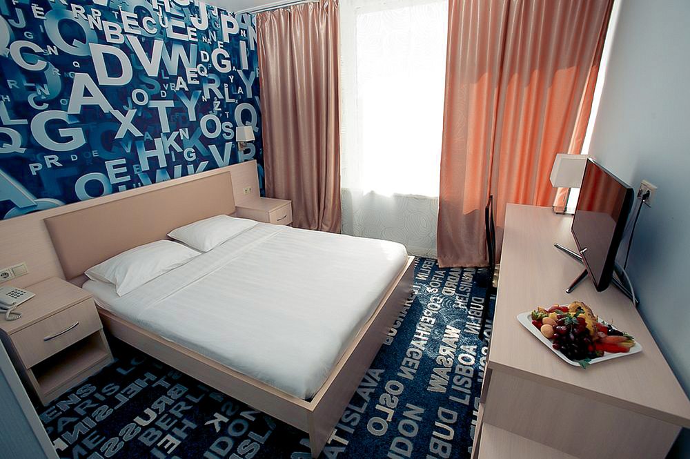 Двухместный (Стандартный улучшенный с большой кроватью) гостиницы Юность, Москва