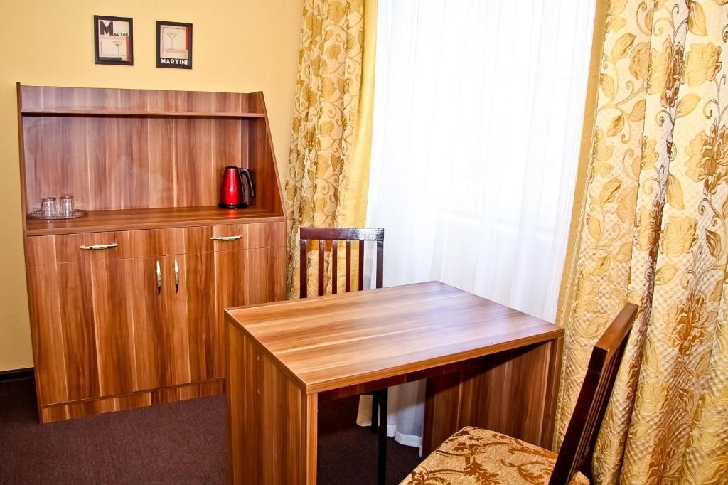 Двухместный номер с 1 кроватью в гостинице «Байкал», Москва. Гостиница Байкал