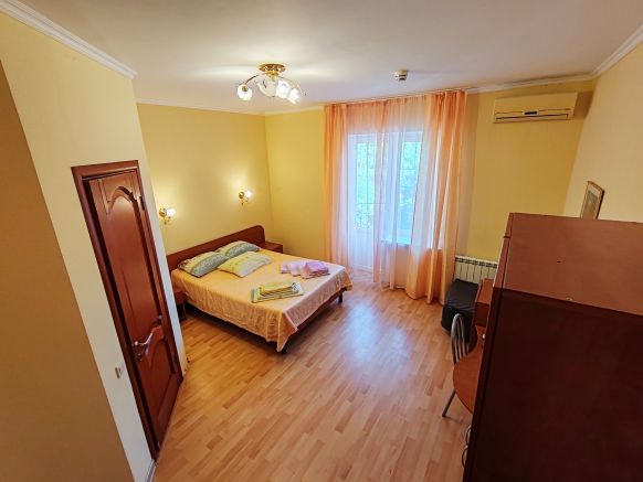 Фотография номера гостевого дома Золотой каштан