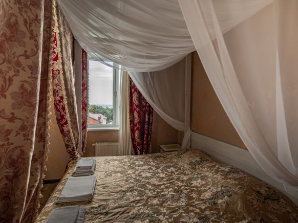 Фотография номера гостевого дома Изумруд